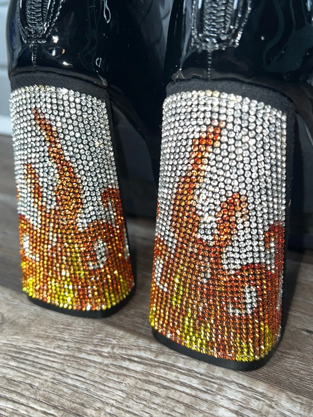 NEW! Dolls Kills Patent Women's Ankle Boots with Flame Crystal Heel Size 8.5